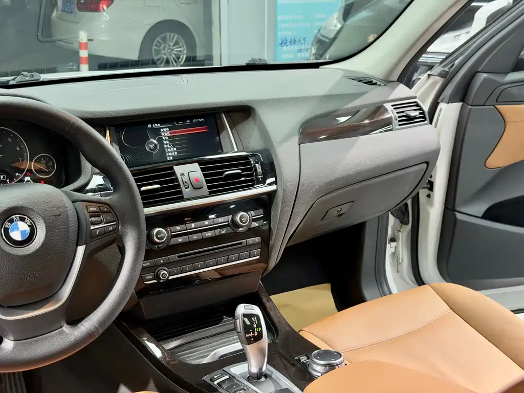 BMW X3 2016 — фото 13