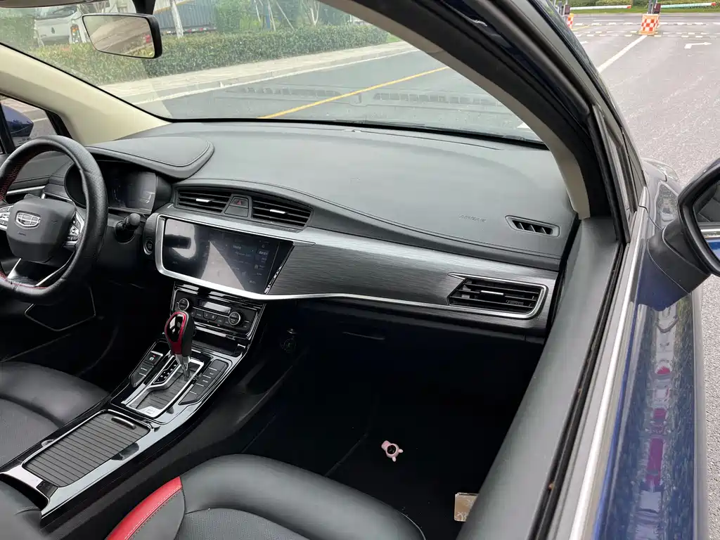 Geely Emgrand GS 2020 — фото 16