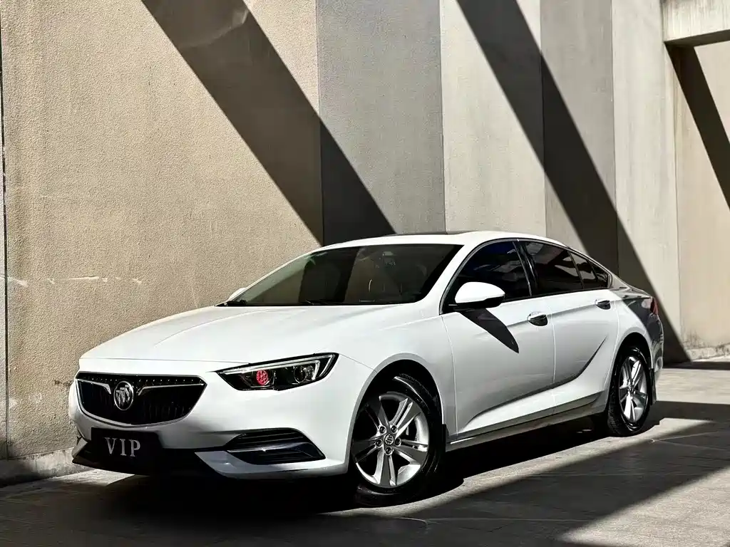 Buick Regal 2018