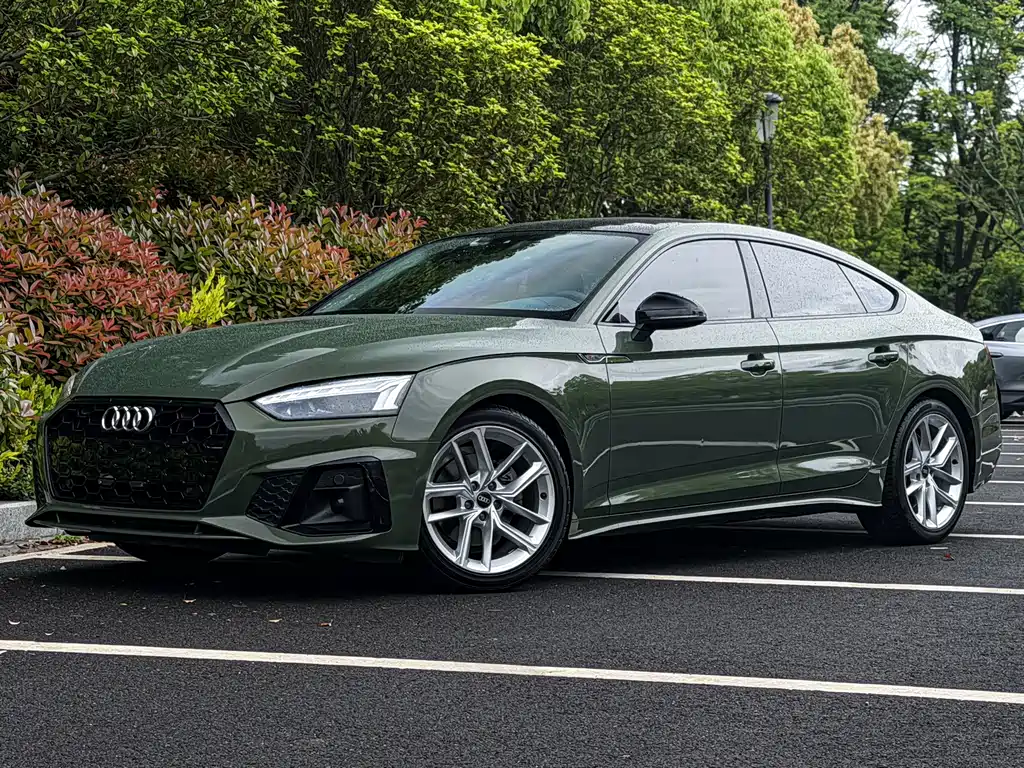 Audi A5 2021 — фото 1