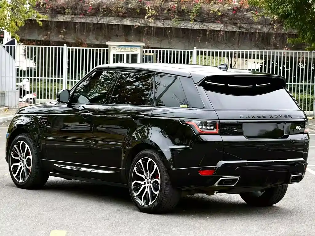 Land Rover Range Rover Sport 2021 — фото 7