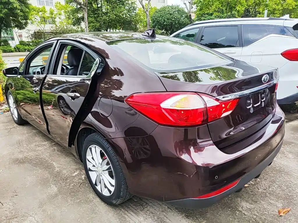 Kia K3 2016