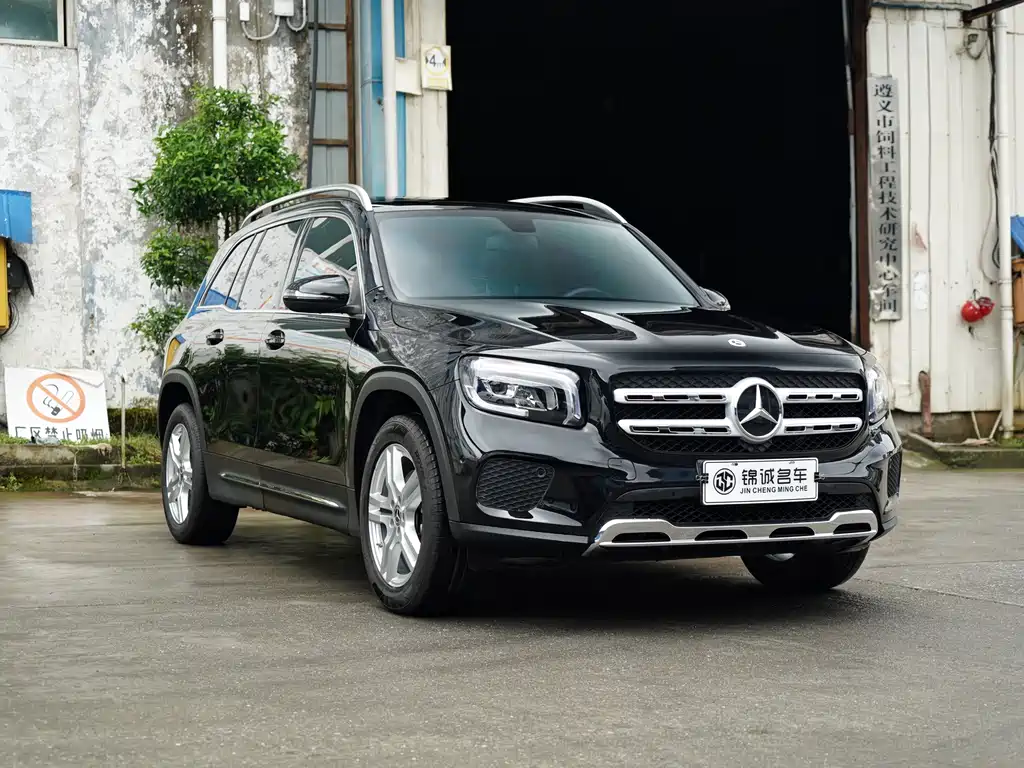 Mercedes-Benz GLB 2023 — фото 3