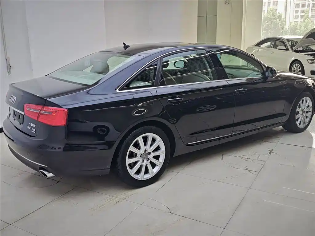 Audi A6L 2015 — фото 8