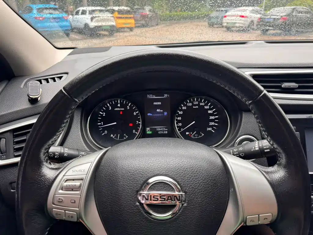 Nissan Qashqai 2018 — фото 9