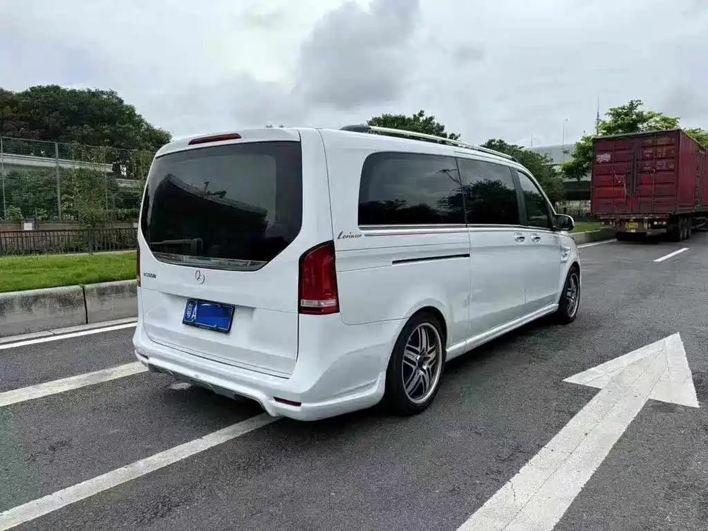 Mercedes-Benz V-Class 2018 — фото 3