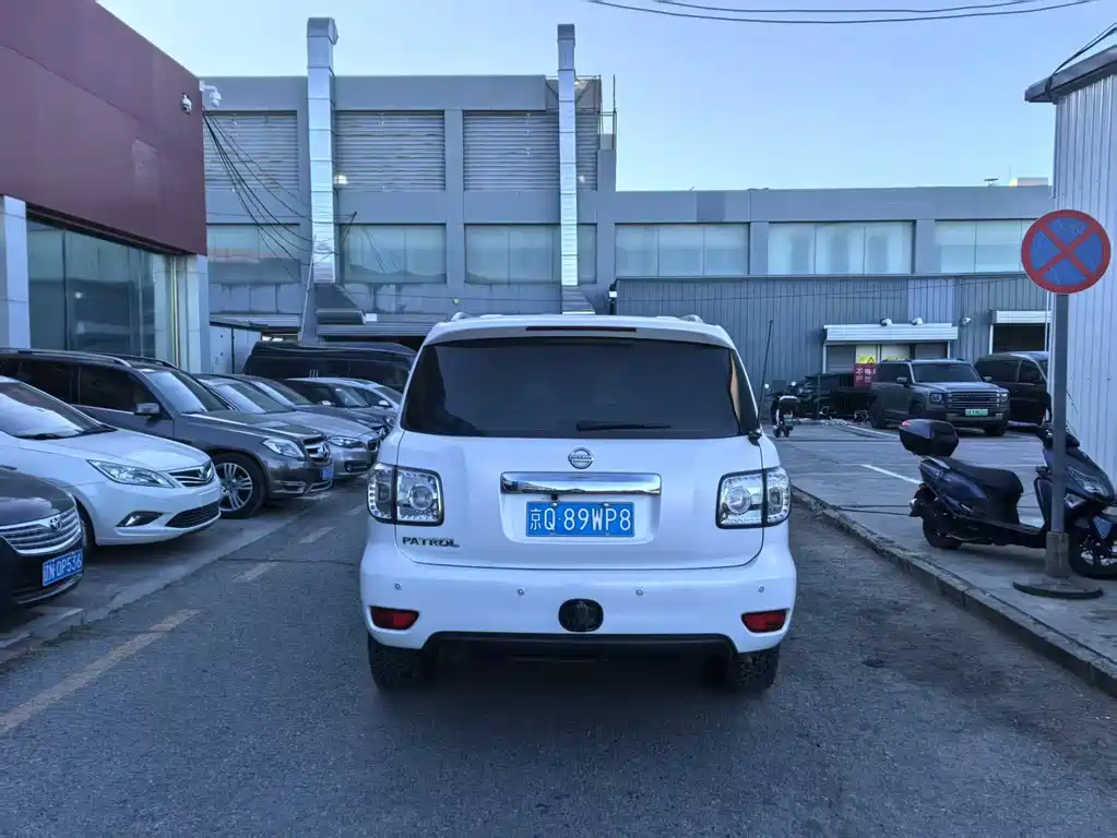 Nissan Patrol 2018 — фото 11