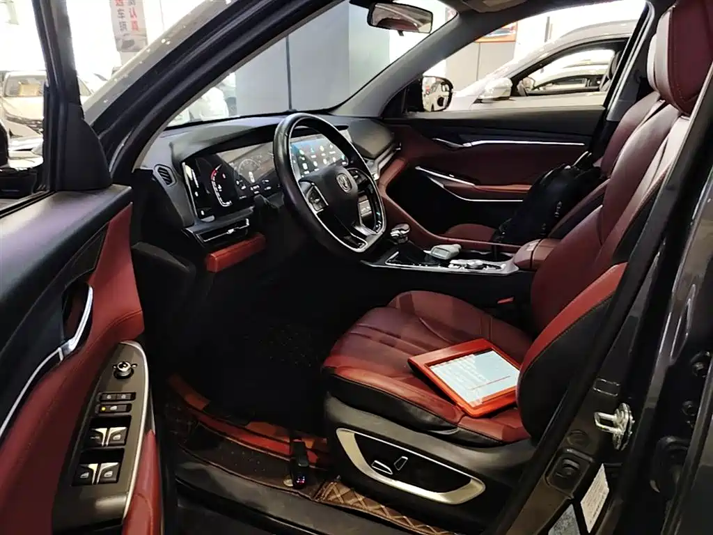 Changan CS75 PLUS 2021 — фото 16