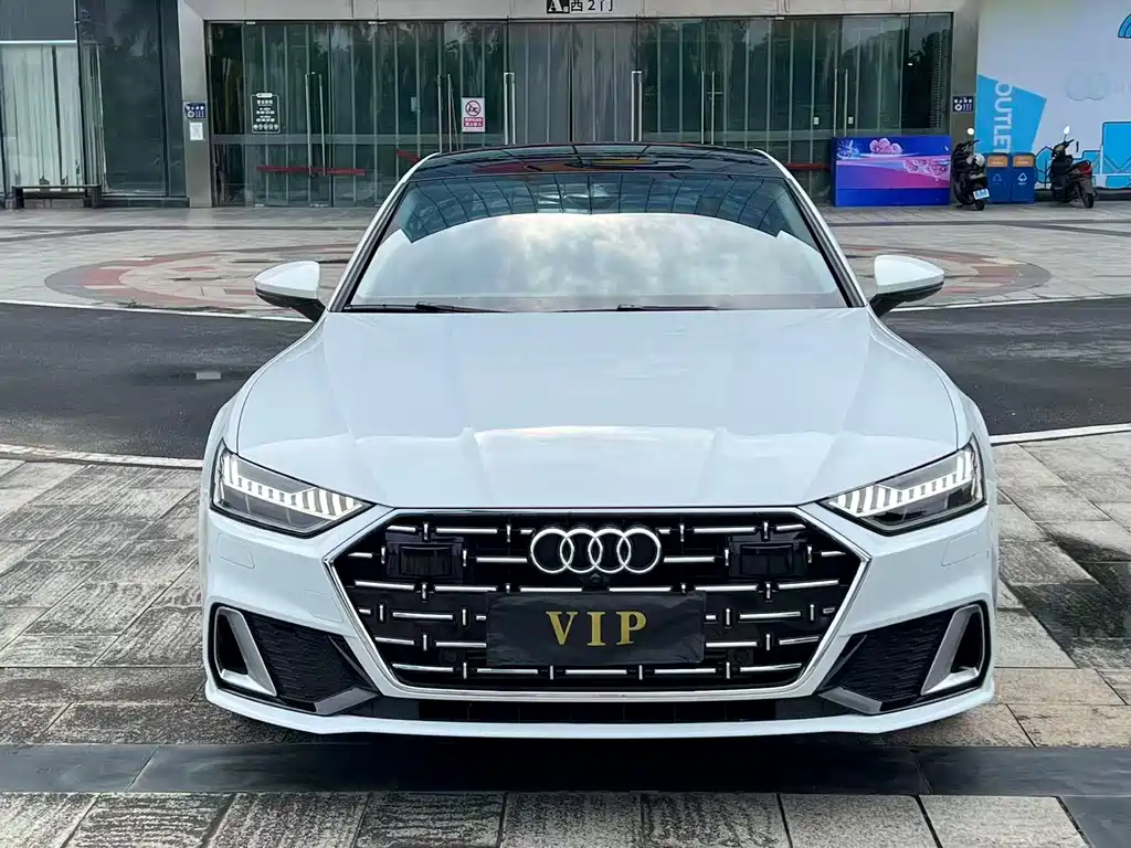 Audi A7L 2023 — фото 2