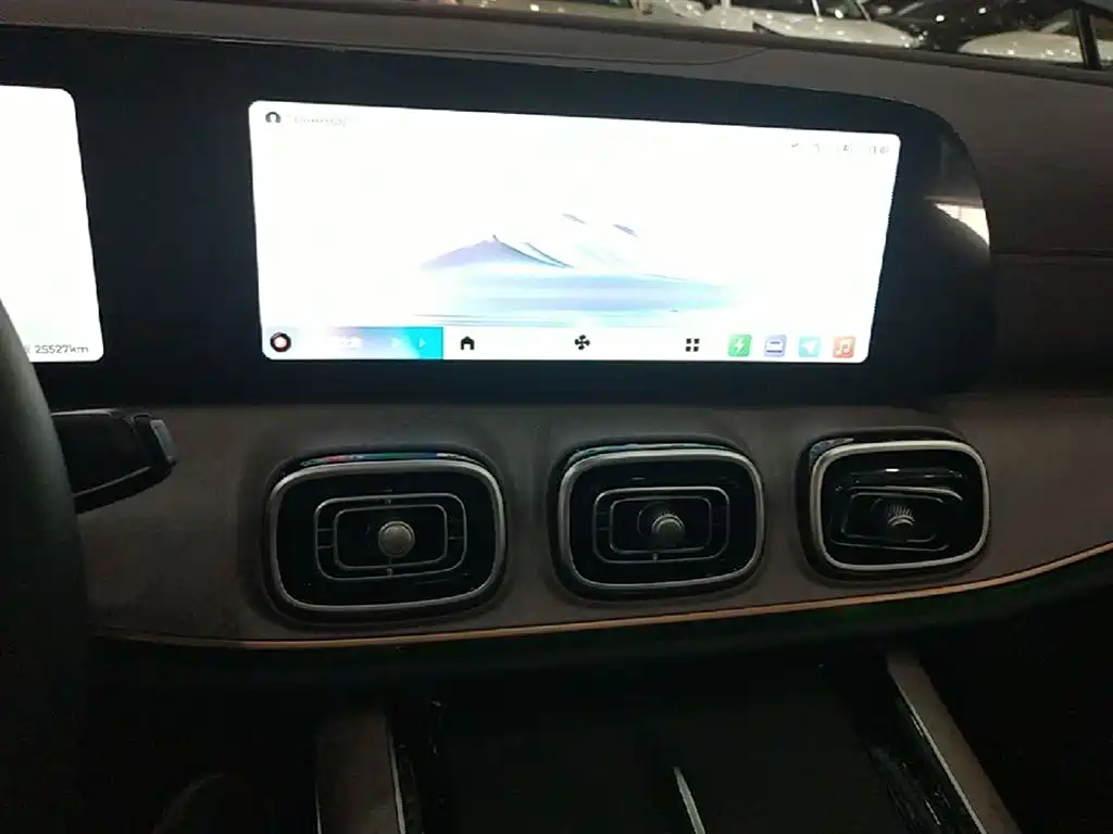 Chery Tiggo 9 C-DM 2024 — фото 13