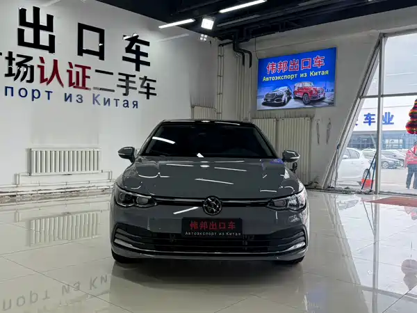 Volkswagen Golf 2023