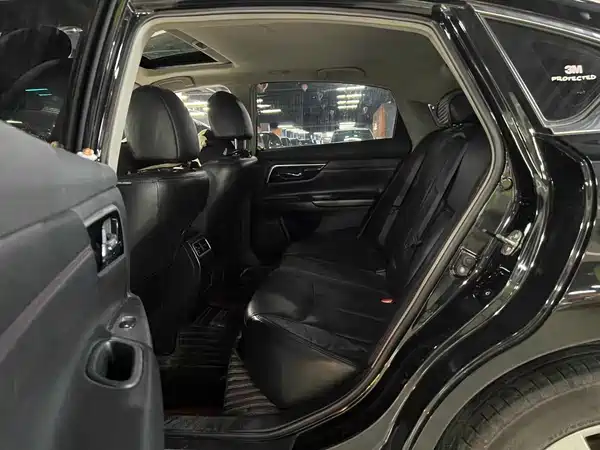 Nissan Teana 2018