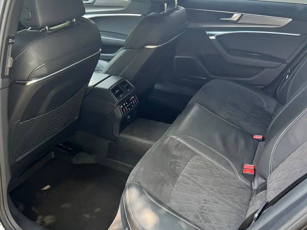 Audi A6L 2019