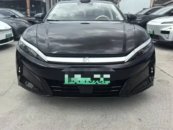 BYD Han L 2025