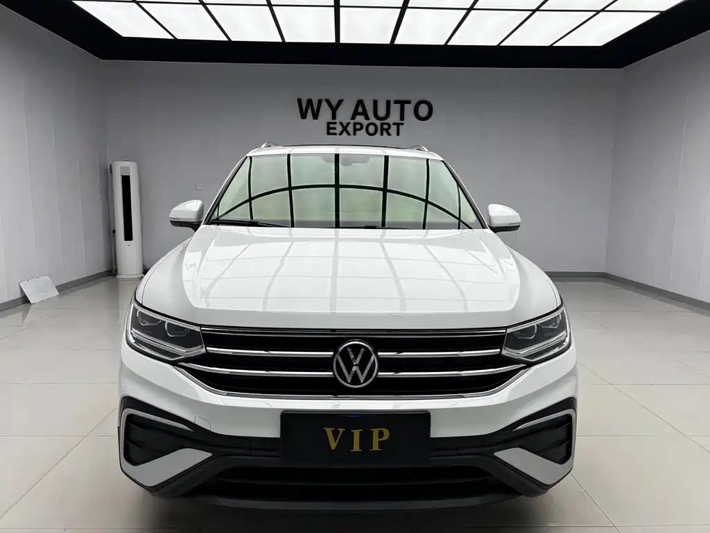 Volkswagen Tiguan L 2023