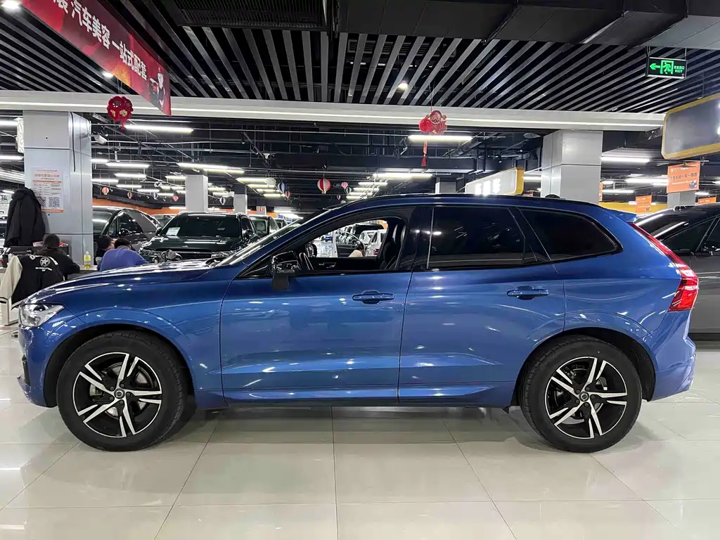 Volvo XC60 2020 — фото 3