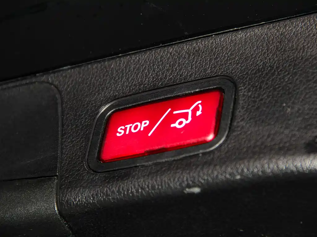 Mercedes-Benz GLB 2023 — фото 19