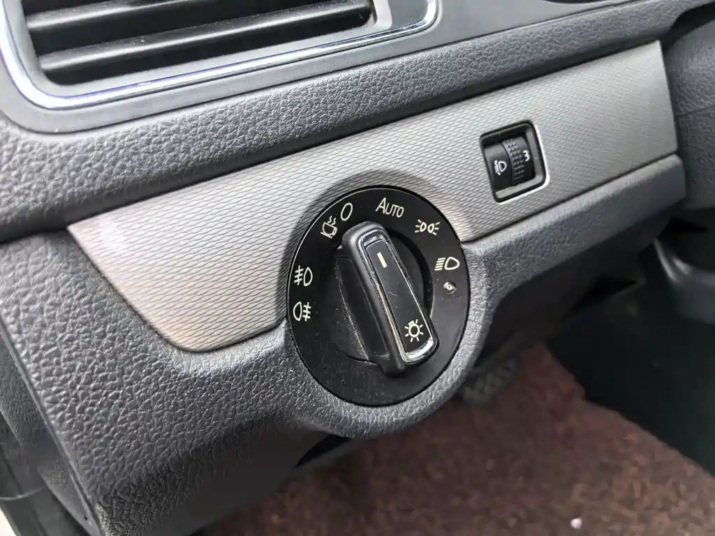 Volkswagen Gran Lavida 2015 — фото 20