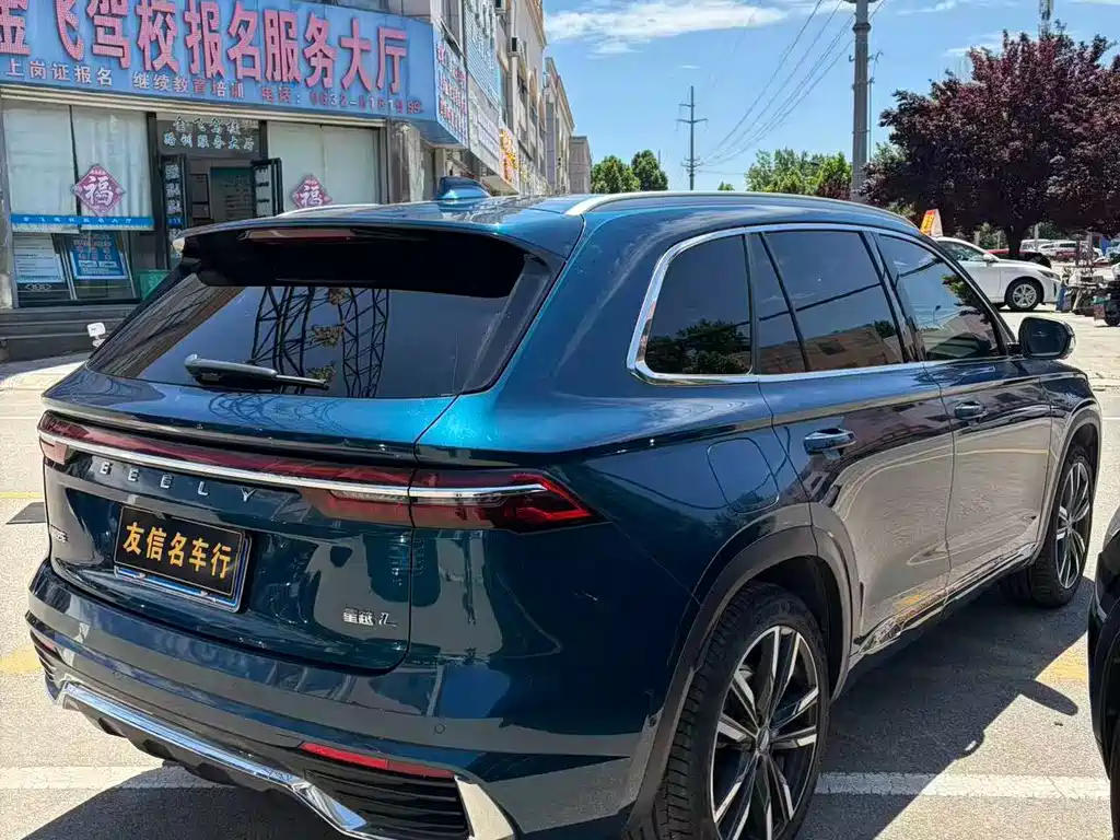 Geely Xingyue L 2023 — фото 9