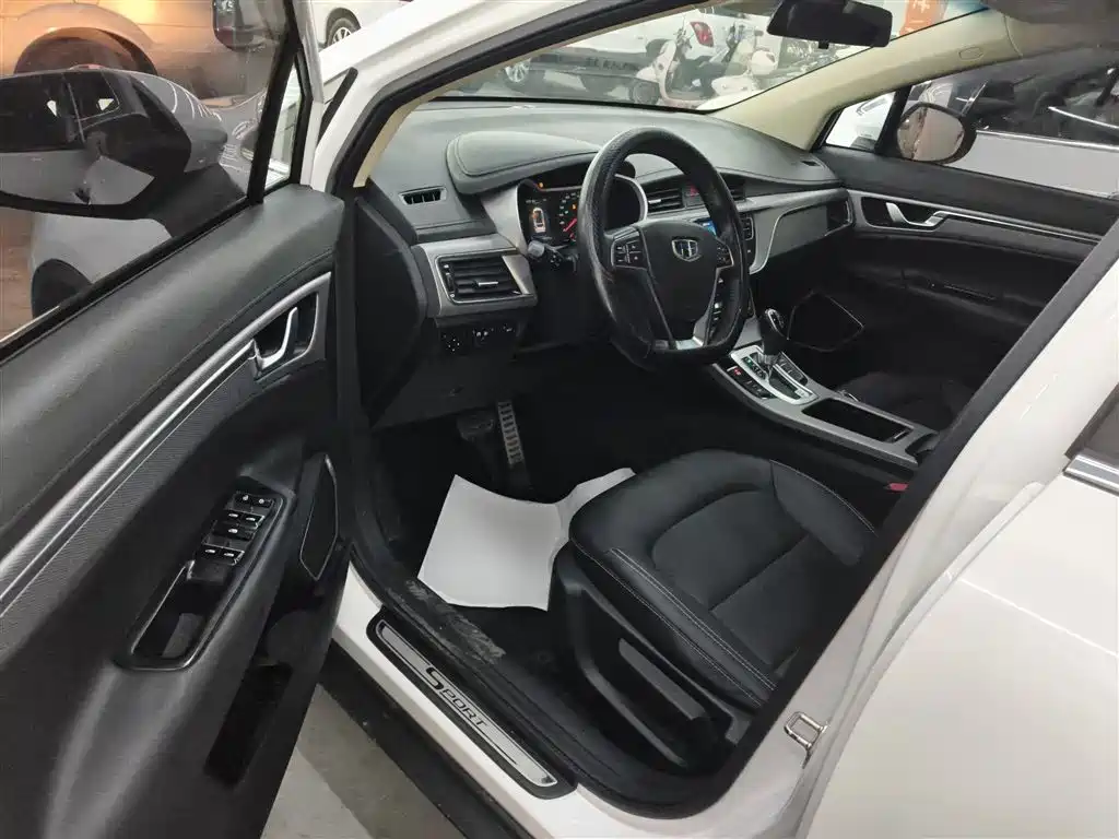 Geely Emgrand GS 2019 — фото 12