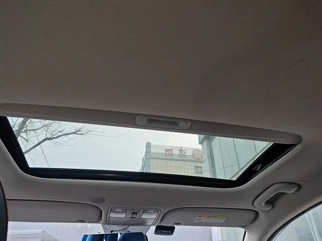 Kia KX Cross 2019 — фото 14