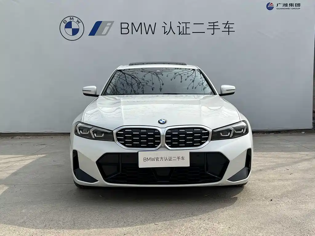 BMW 3 Series 2025
