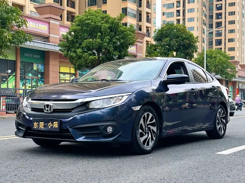 Honda Civic 2019 — фото 1
