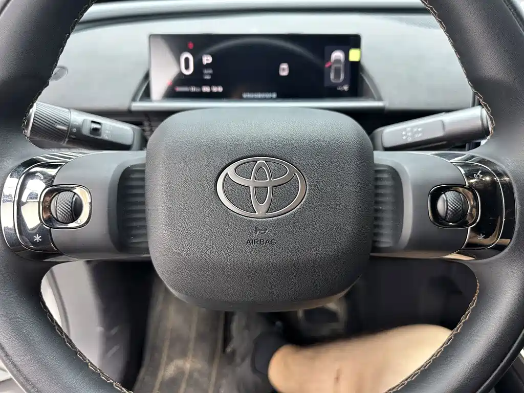 Toyota bZ3X 2025 — фото 14