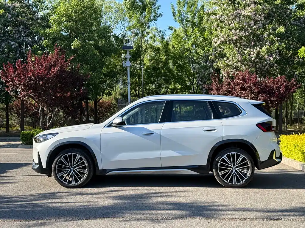 BMW X1 2025 — фото 2