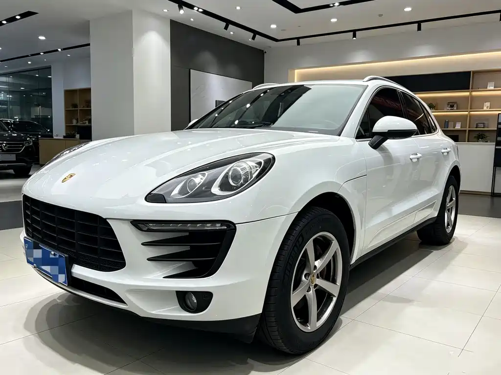 Porsche Macan 2017 — фото 1