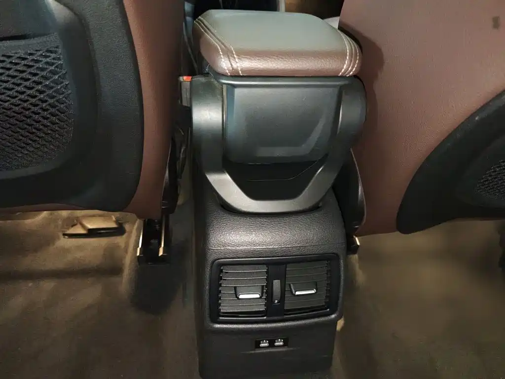 BMW X1 2022 — фото 14