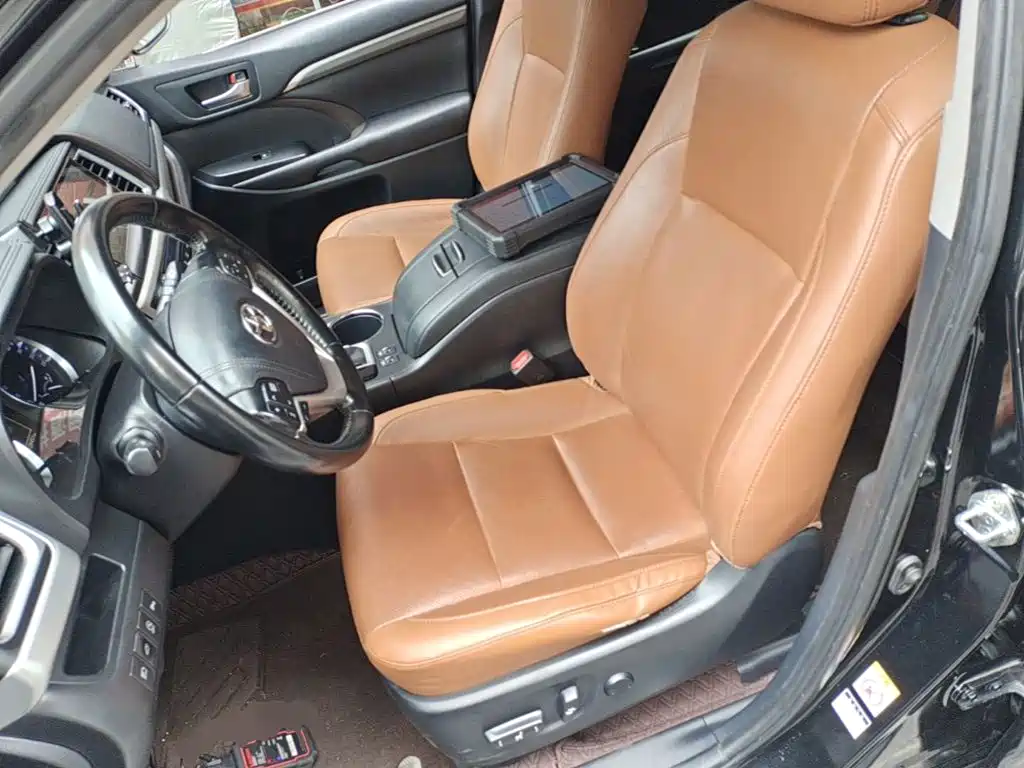 Toyota Highlander 2019 — фото 15