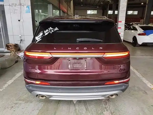 Lincoln Corsair 2021
