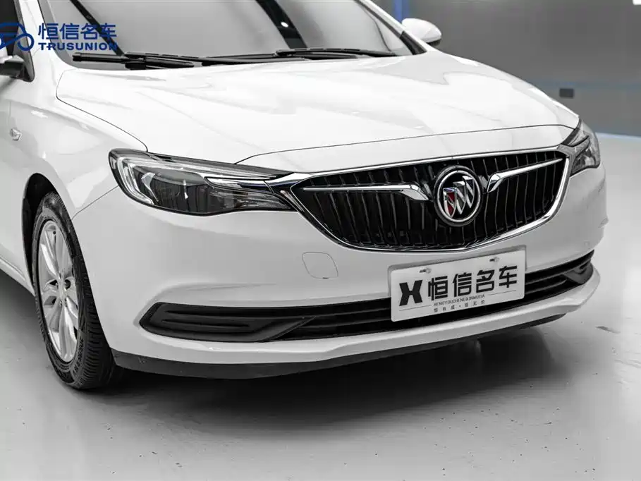 Buick Excelle 2021 — фото 9