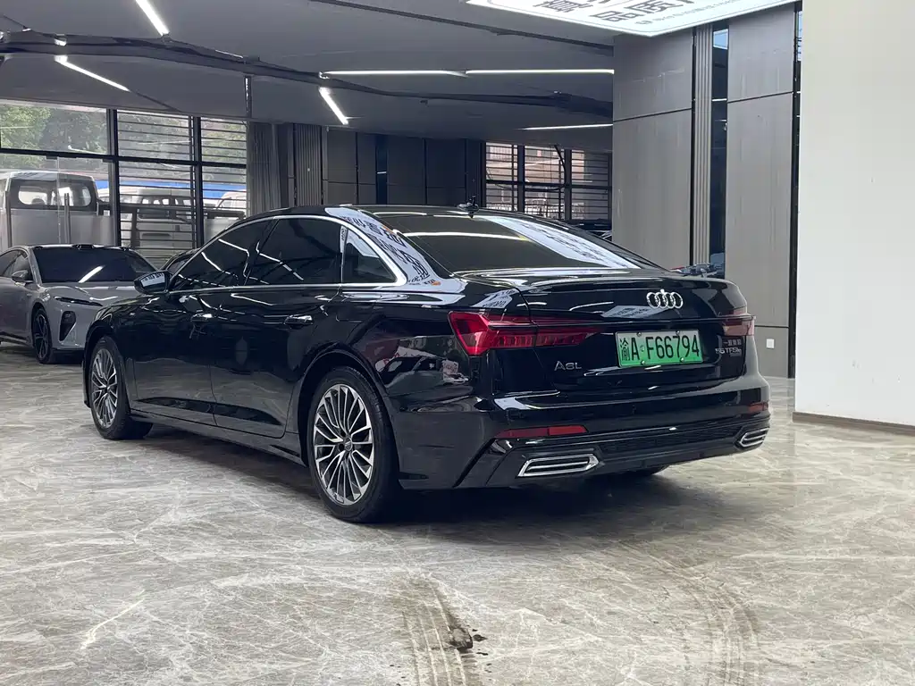Audi A6L New Energy 2020 — фото 5