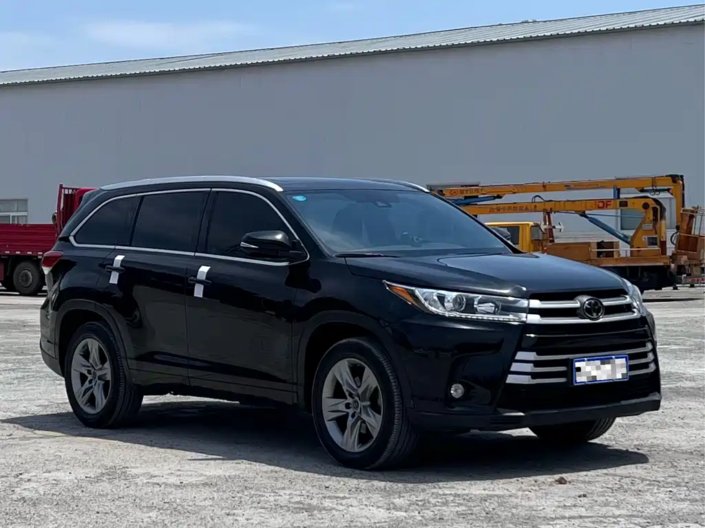 Toyota Highlander 2020