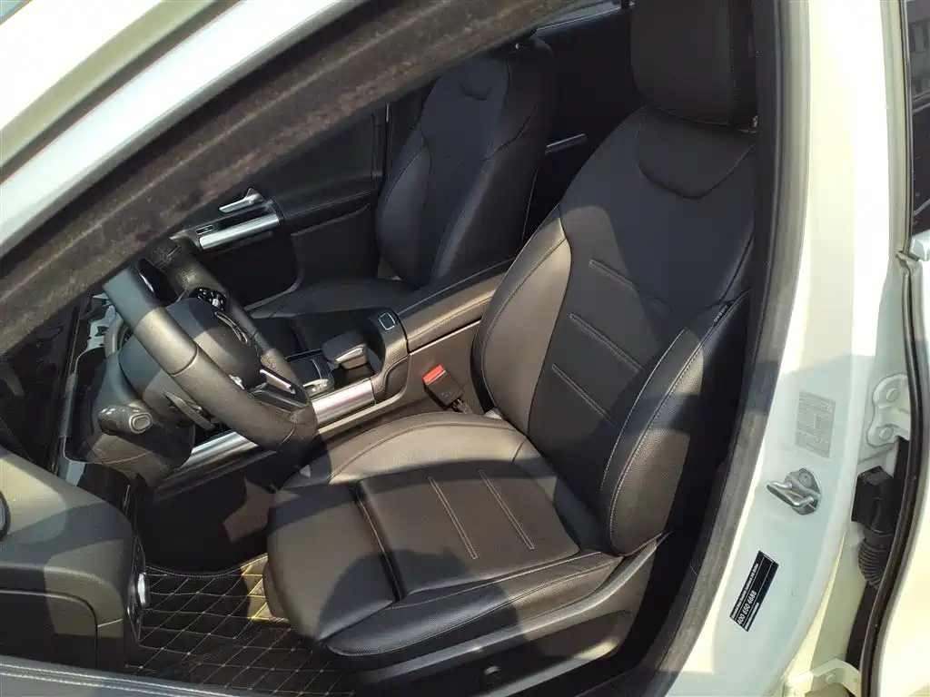 Mercedes-Benz GLA 2021 — фото 14