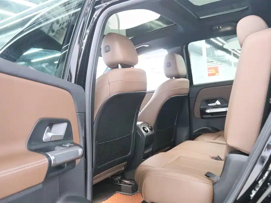 Mercedes-Benz GLB 2020 — фото 16