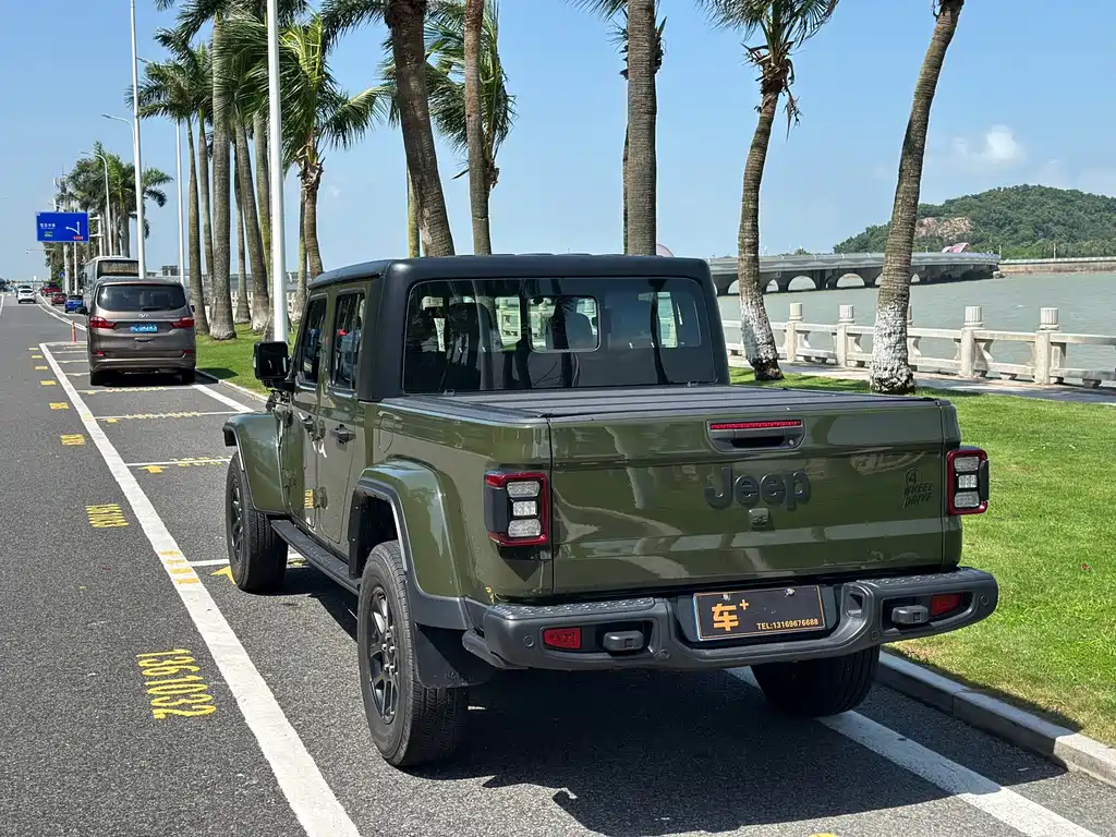 Jeep Gladiator 2026 — фото 15