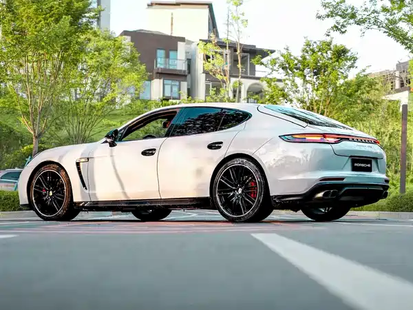 Porsche Panamera 2010