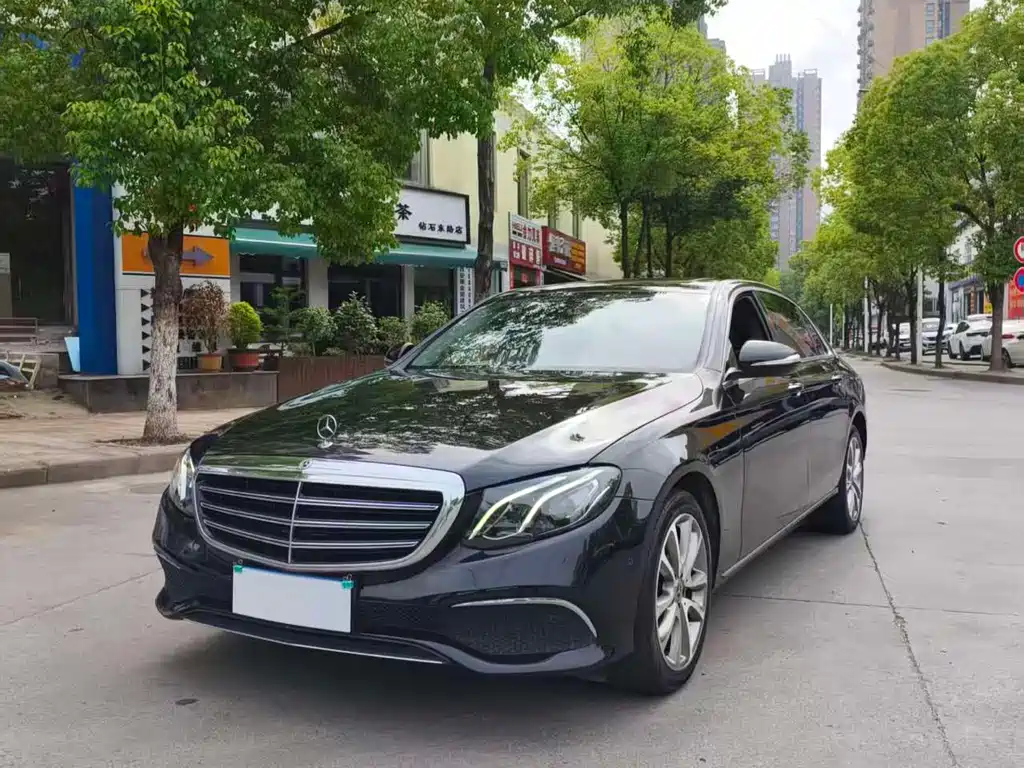 Mercedes-Benz E-Class 2018 — фото 1