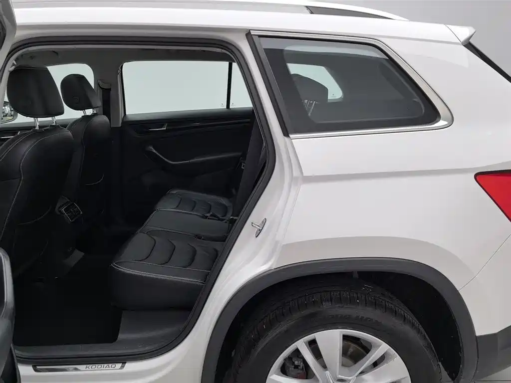 Skoda Kodiaq 2017 — фото 15