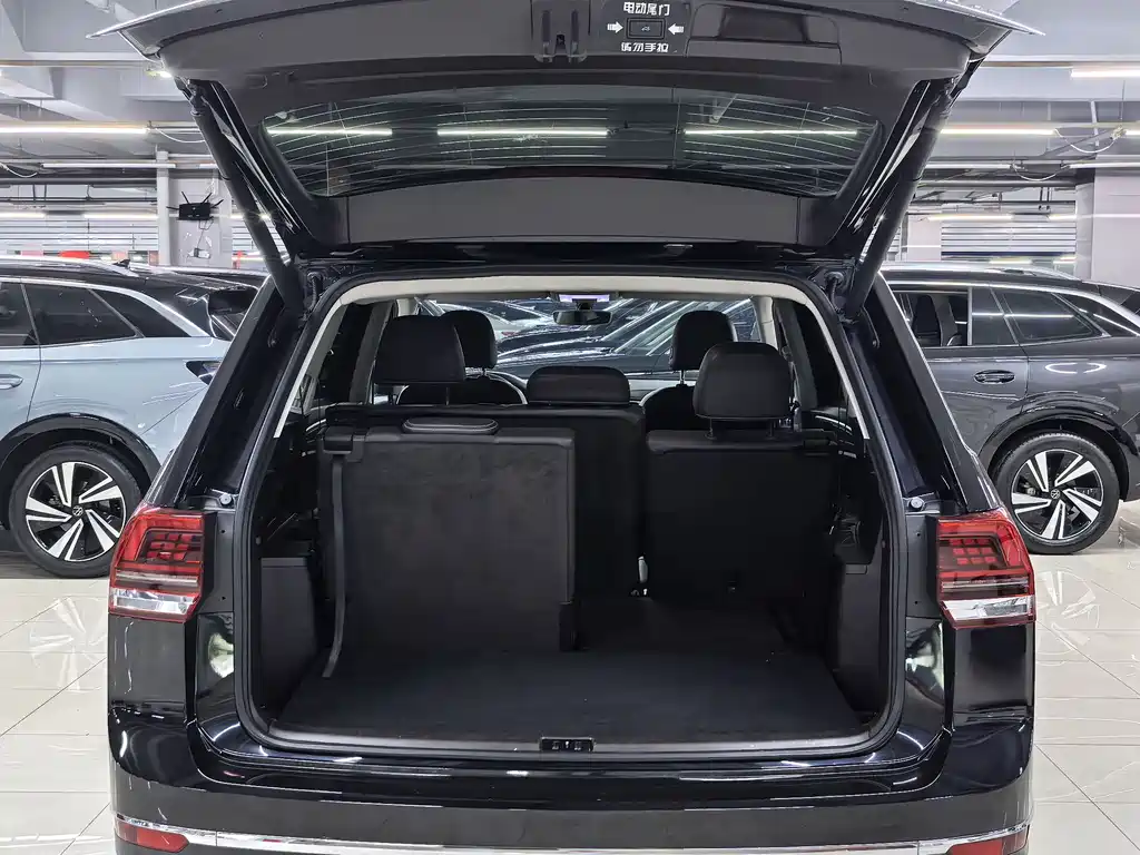 Volkswagen Teramont 2018 — фото 14