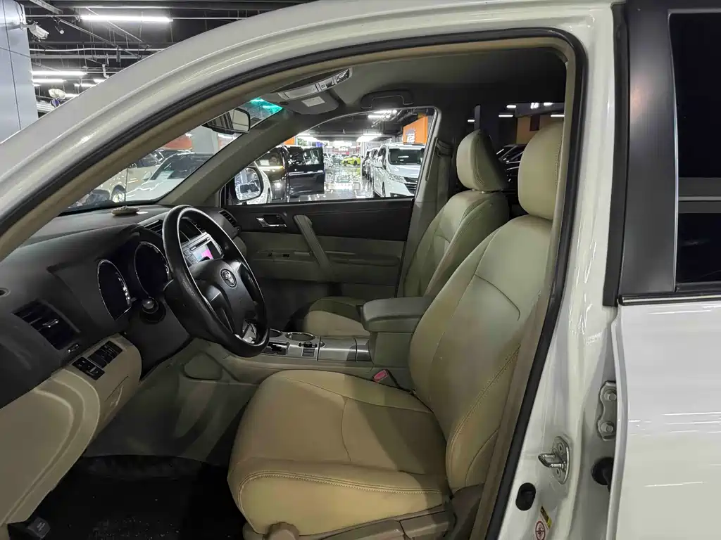 Toyota Highlander 2015 — фото 4