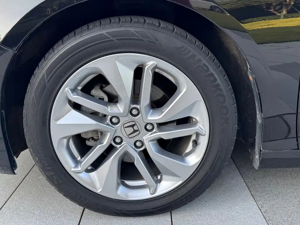 Honda Accord 2020 — фото 12