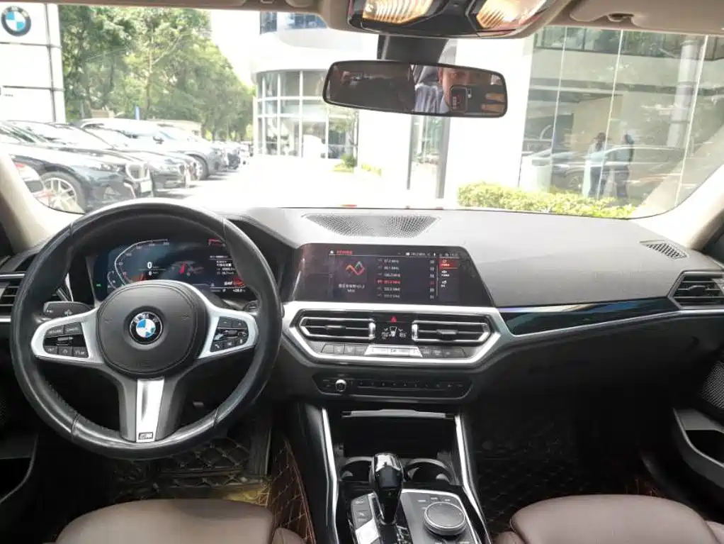 BMW 3 Series 2020