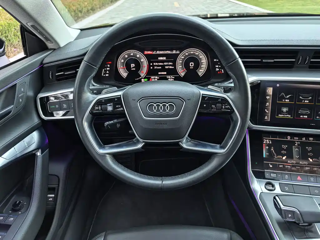 Audi A7 2021 — фото 40
