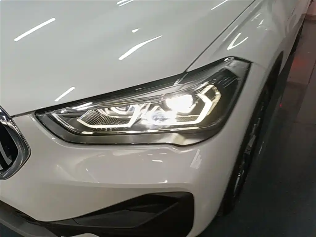 BMW X1 2021 — фото 24