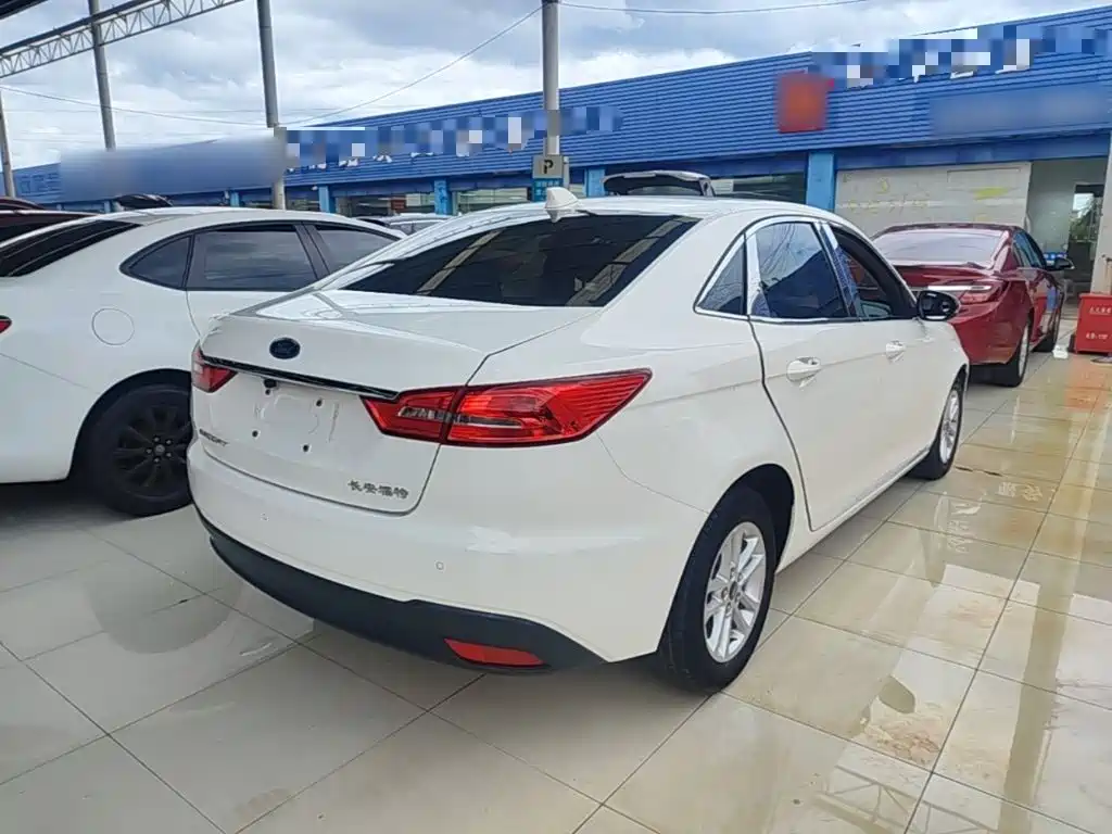 Ford Escort 2020
