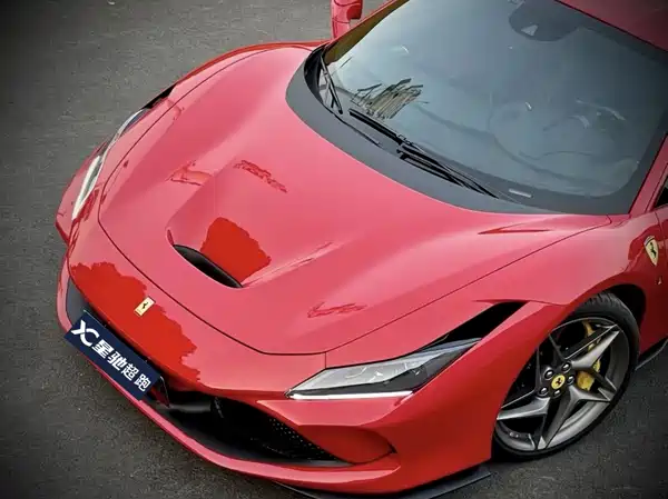 Ferrari F8 2022